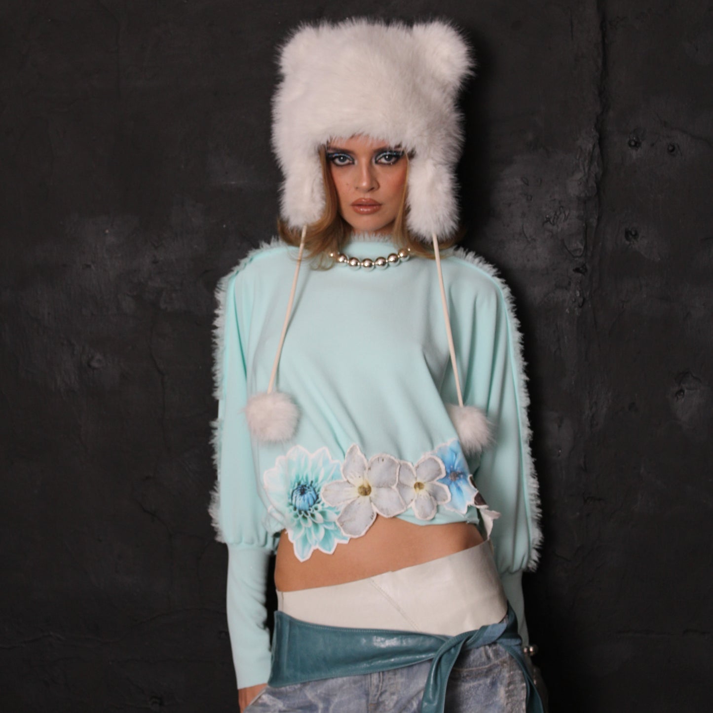 Turqoise stretch batwing